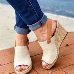 Toms Monica women’s ivory open toe leather strap platform wedges size 9